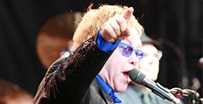 elton_mini__093870500_0818_05072013