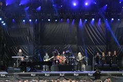 eltonjohn_benoit_06__098581600_0808_05072013