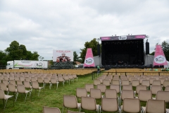 eltonjohn_benoit_14__093473000_0808_05072013