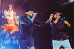 CLAIRE_BLACKEYEDPEAS_-1135391