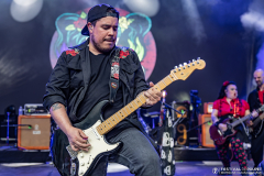 Morgane_Jenny-with-the-band_-4373