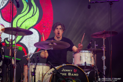 Nathan_Jenny-With-The-Band-13